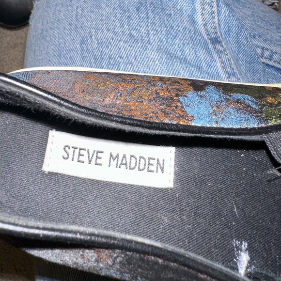 Steve Madden Slip on Sneakers - Picture 2 of 5
